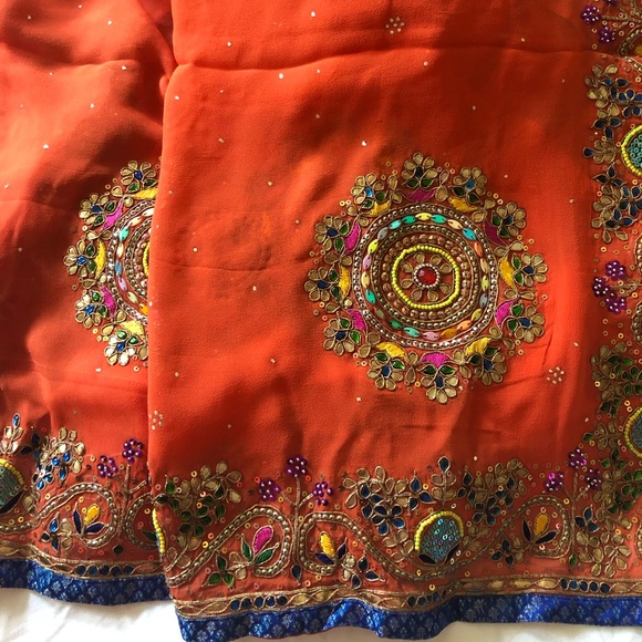 Vintage Saree with embroidery, Preloved. [Firm price] - Picture 5 of 7